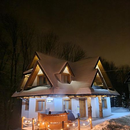 Toporowe Izby Groń Exteriér fotografie