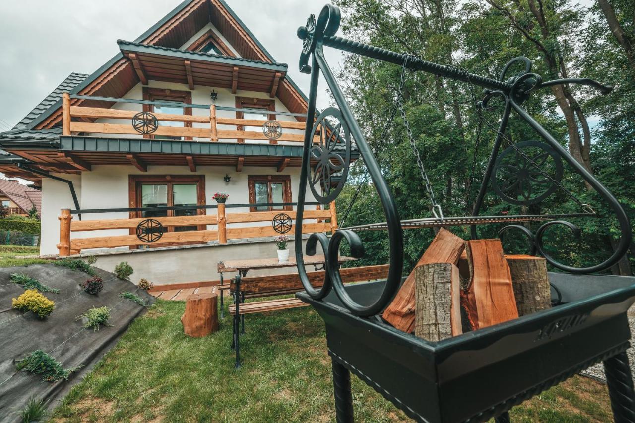 Toporowe Izby Groń Exteriér fotografie