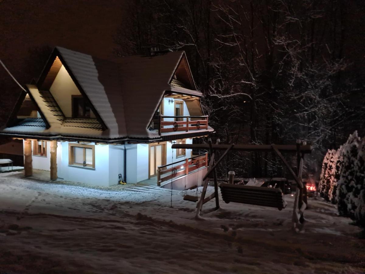 Toporowe Izby Groń Exteriér fotografie